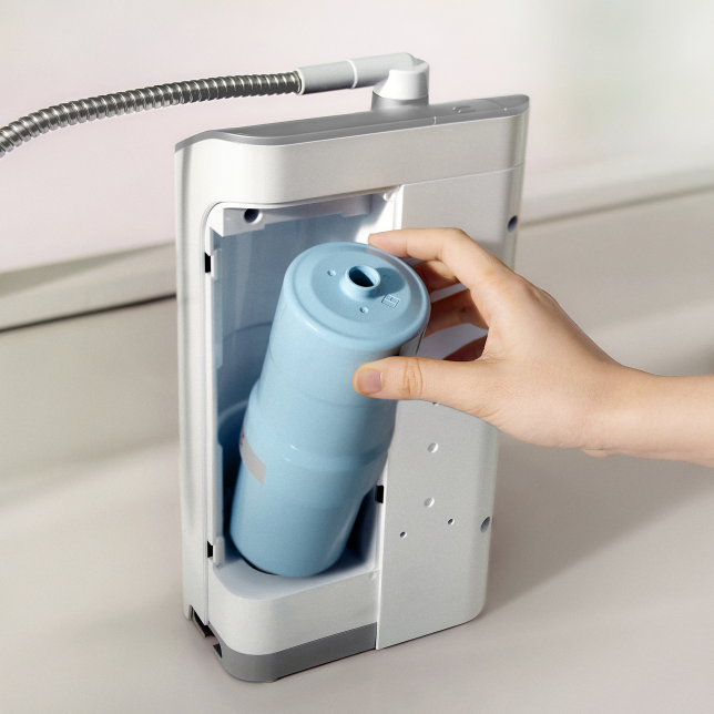 日本製專業淨水濾芯 給您純淨甘甜的安心飲水