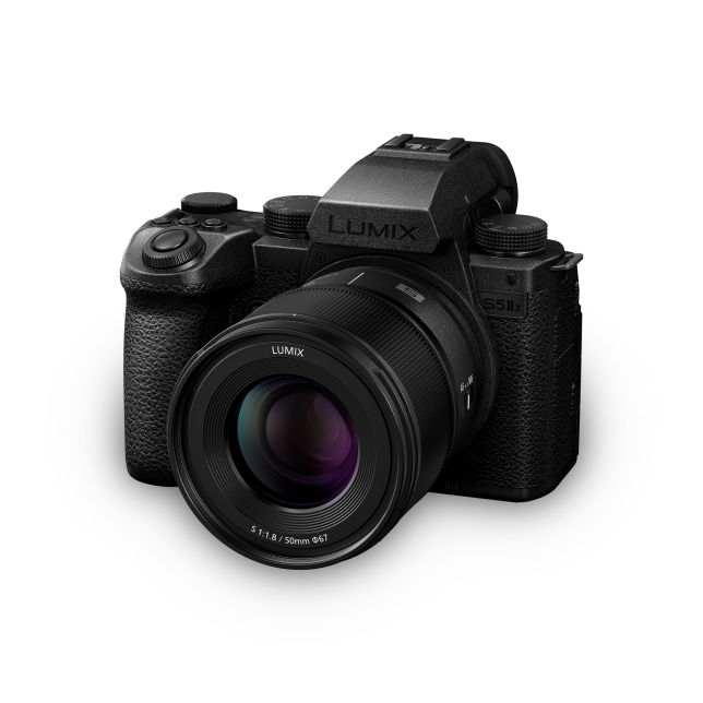 Photo of LUMIX S5IIX Full-Frame Mirrorless Camera DC-S5M2XC