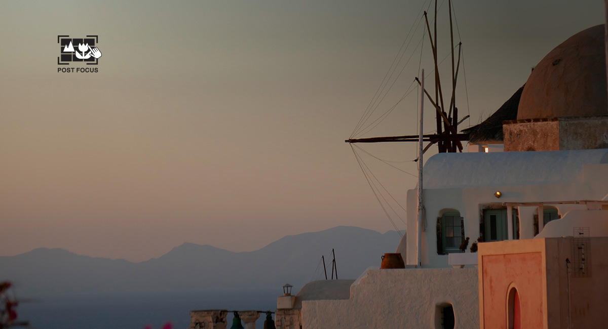 Shoot Now. Focus Later.
