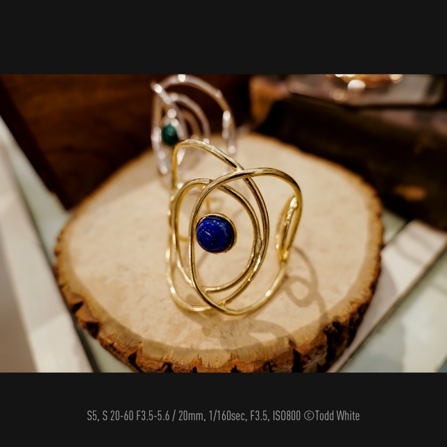 Photo by Todd White, S5, S 20-60 F3.5-5.6 / 20mm, 1/160sec, F3.5, ISO800