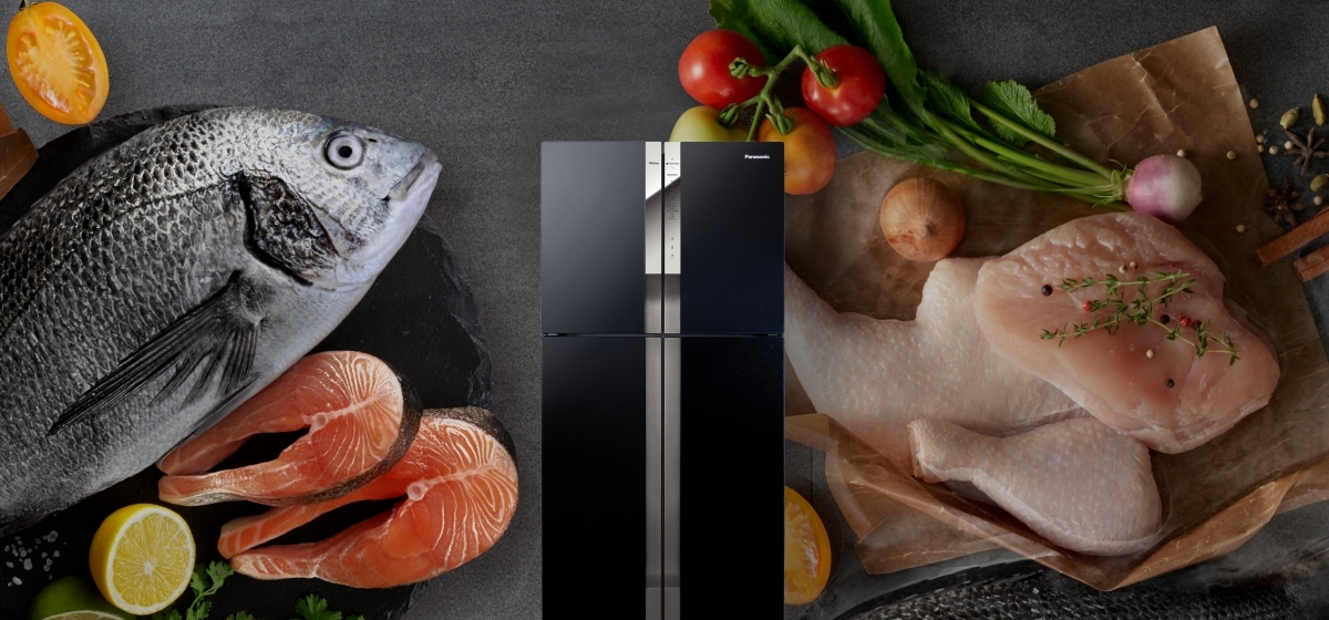 nanoe™ X is an original Panasonic technology to generate hydroxyl radicals contained in water to keep food fresh with Prime Fresh+