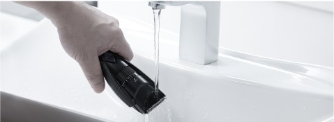 Rasage de précision grâce à des bords de coupe à 45°