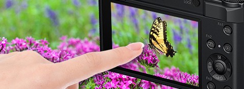 Intuitive touch control with 1,240k-dot monitor