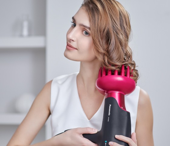موزع الهواء لتجفيف الشعر المتموج