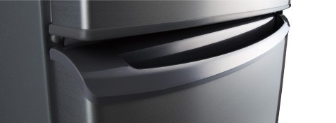 Easy-to-Hold Handles