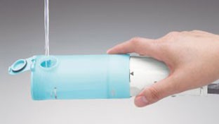 Khoang chứa dễ châm nước